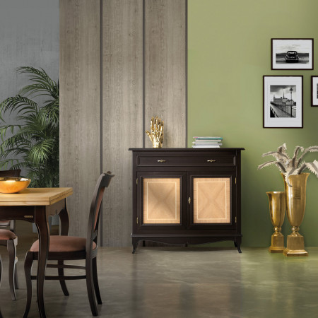 Credenzina classica 2 porte, dettagli intarsio rovere