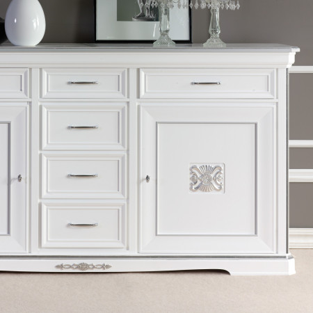 Credenza 2 porte 6 cassetti, dettaglio intaglio floreale