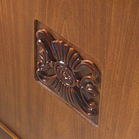 Dettaglio del legno di toulipier lavorato