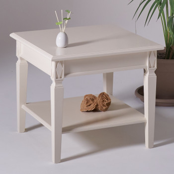 Tavolino da salotto quadrato in legno con ripiano inferiore