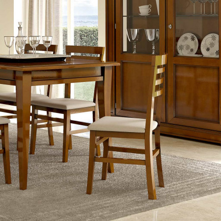 Tavolo quadrato allungabile 110x110 a 150x110, dettagli legno