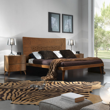 Letto due piazze legno frassino testata formella