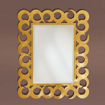 Specchiera finitura in foglia oro con design a vortice