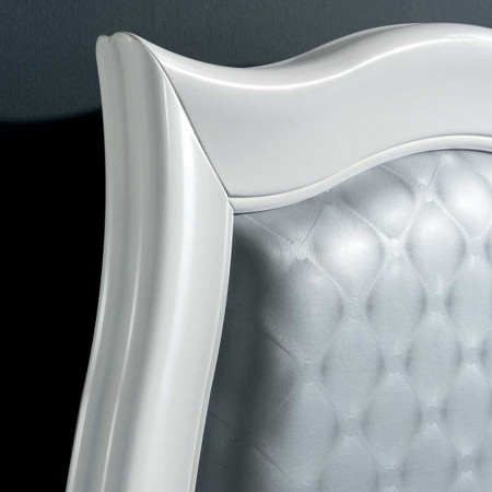 Dettaglio testata imbottita letto 203,5x182