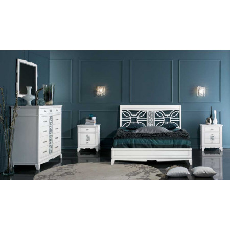 Letto quadrifoglio legno massello decorazione testata