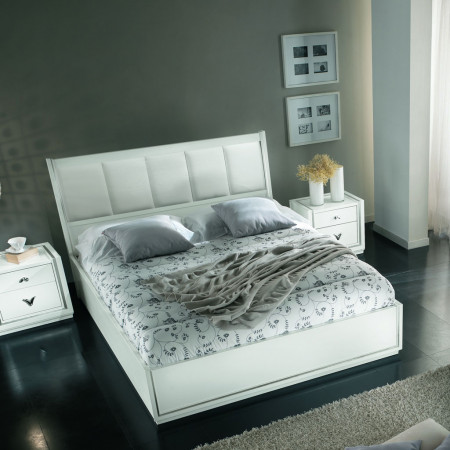 Letto imbottito classico contemporaneo in ambiente