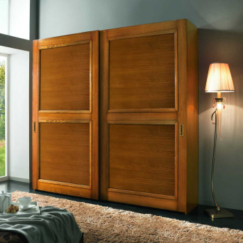 Armadio 2 ante scorrevoli in legno di frassino, dettagli moderni