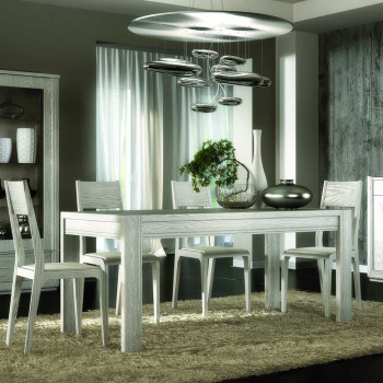 Tavolo contemporaneo in frassino, ambientazione moderna