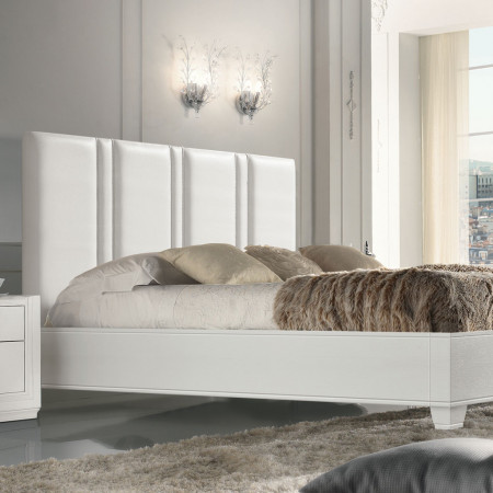Comò Camera da letto Giselle, con specchiera e dettagli argento