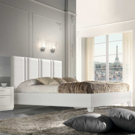 Camera da letto Giselle in stile classico contemporaneo