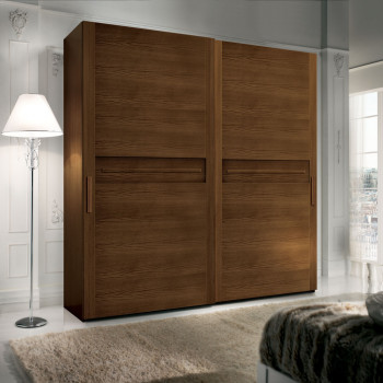Armadio 2 ante scorrevoli legno frassino in camera moderna