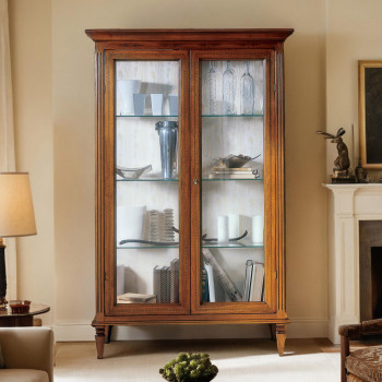 Vetrina due ante tre ripiani piedi a spillo legno