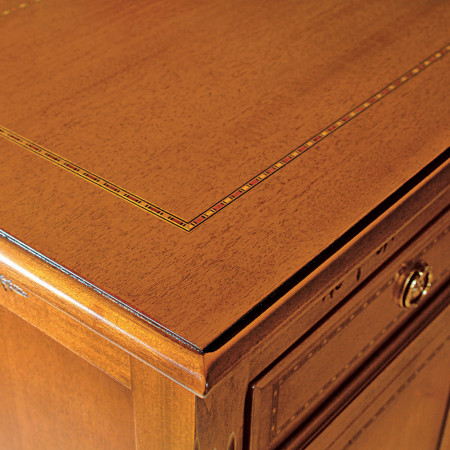 Comò 3 cassetti grandi 2 piccoli, dettaglio piano legno