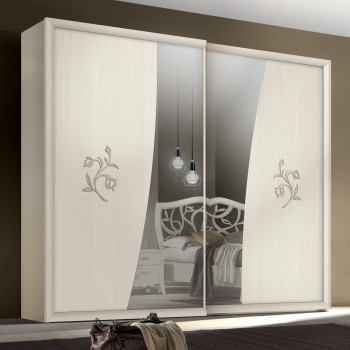 Armadio in frassino 2 ante, decoro floreale in rilievo, specchi