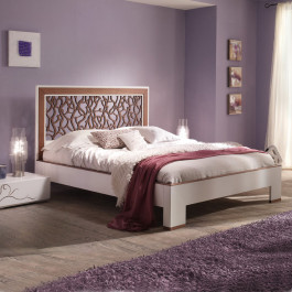 Letto con testata traforata bicolore