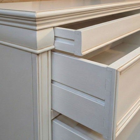 Camera matrimoniale Poesia in legno classica ed elegante