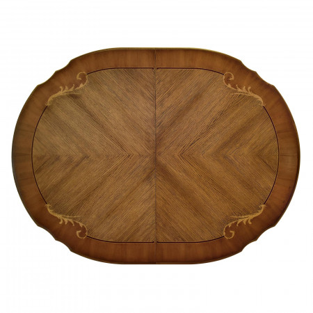 Dettaglio piano tavolo ovale con intarsio in rovere