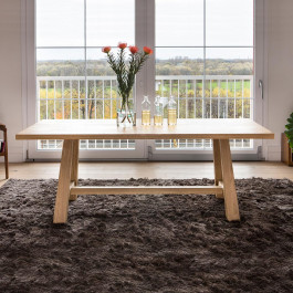 Tavolo moderno in legno a cavalletto