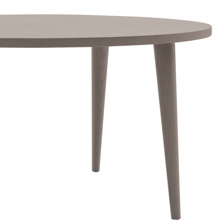 Tavolo ovale rovere, dettaglio gambe tornite