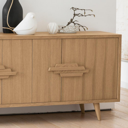 Credenza 4 ante in rovere con gambe a spillo