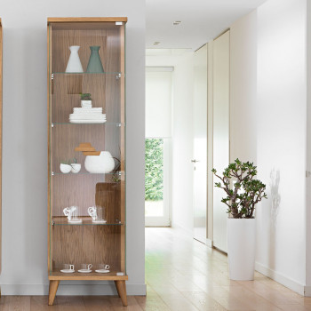 Vetrina in rovere con 1 porta dx, ripiani in vetro
