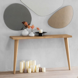 Consolle con gambe tornite a spillo, dettaglio legno