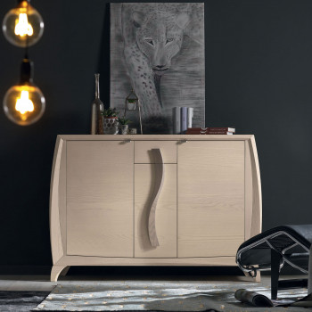 Credenza 2 ante lisce con porta bottiglie, dettaglio centrale