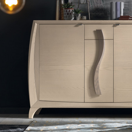 Dettaglio frontale Credenza 2 ante lisce con maniglia curva