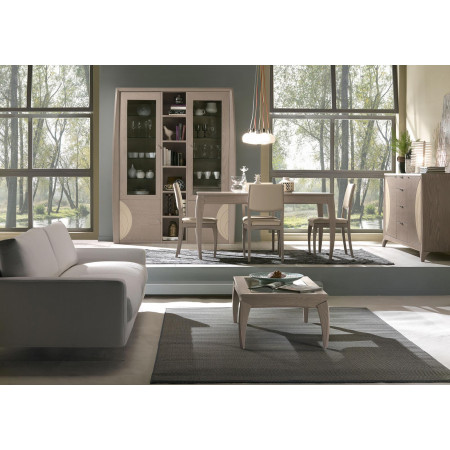 Credenza 2 ante con incisioni in ambientazione moderna