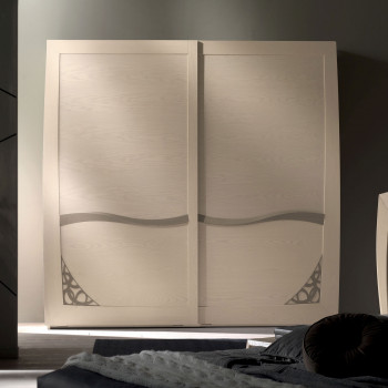 Armadio 2 ante scorrevoli con traforo, dettaglio design