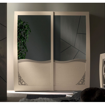 Armadio due ante scorrevoli con specchi e traforo decorativo