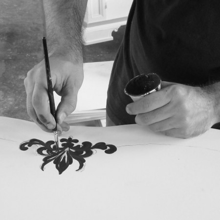 Armadio 2 ante laccato decorazione floreale a mano