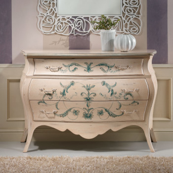 Comò decorato con terre, dettaglio frontale floreale