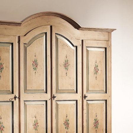 Cameretta laccata con decori, dettaglio pittura a mano