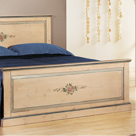 Letto due piazze laccato avorio, decorazione floreale