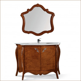 Bagno classico con specchiera sagomata