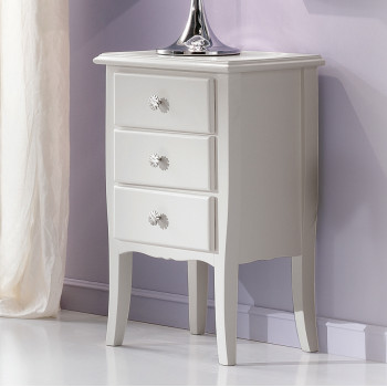 Comodino con 3 cassetti classico, dettaglio maniglie