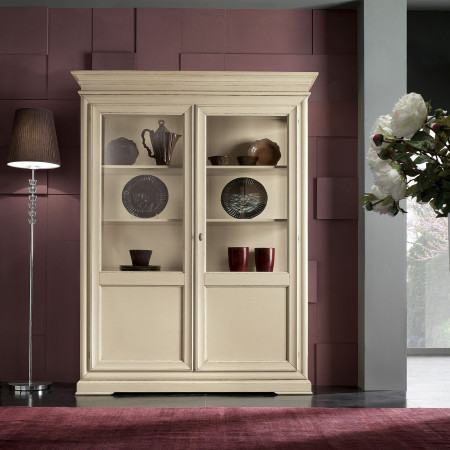 Vetrina 2 ante smontabile, dettagli del design classico