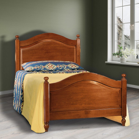 Camera da letto classica in legno con armadio a due ante