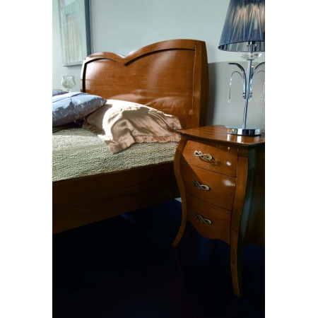 Letto sagomato matrimoniale con dettagli in legno