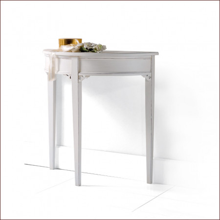 Consolle country bianca con tre gambe slanciate
