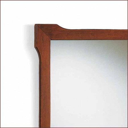 Specchiera rettangolare sagomata con dettaglio cornice in legno