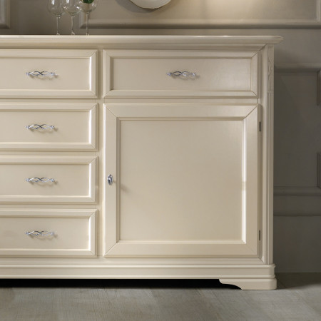 Credenza seicento 2 ante 6 cassetti con dettagli intagliati