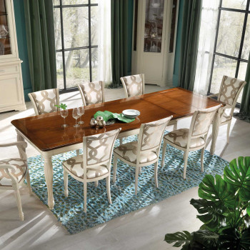 Tavolo rettangolare con gambe rigate allungato, sala pranzo