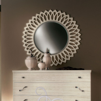 Specchiera traforata rotonda in legno frassino con motivi