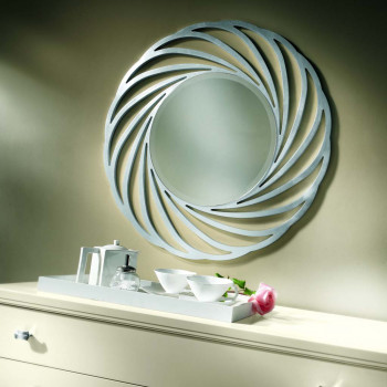 Specchiera a vortice, dettaglio rifiniture legno