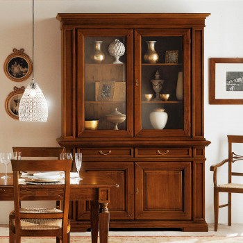 Vetrina a due corpi in legno con vetri trasparenti