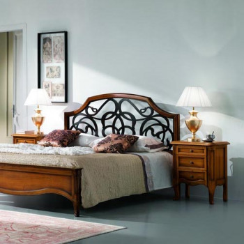 Comodino 3 cassetti gambe provenzali in camera da letto