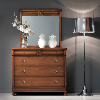 Comò 5 cassetti con ghirlanda, dettaglio intaglio