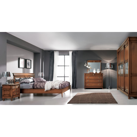 Camera da letto classica armadio con vetro, dettaglio intaglio foglia d'alloro
